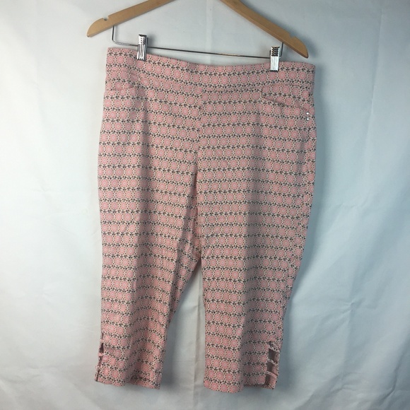 89th and Madison Pants - 89th and Madison Stretchy Waist Large Pink Capri